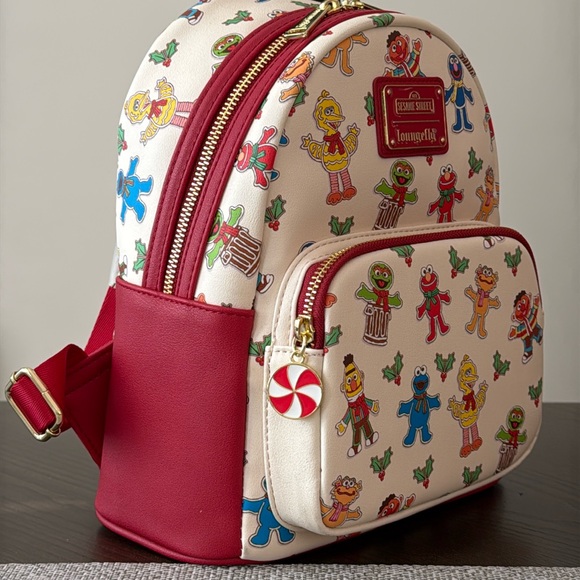 NEW Loungefly Christmas Sesame Street mini backpack LIMITED EDITION - Picture 2 of 5